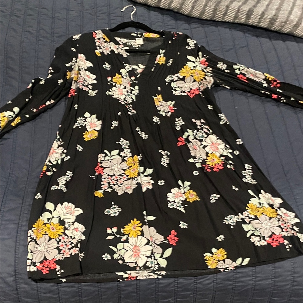 Old Navy Black Floral Dress